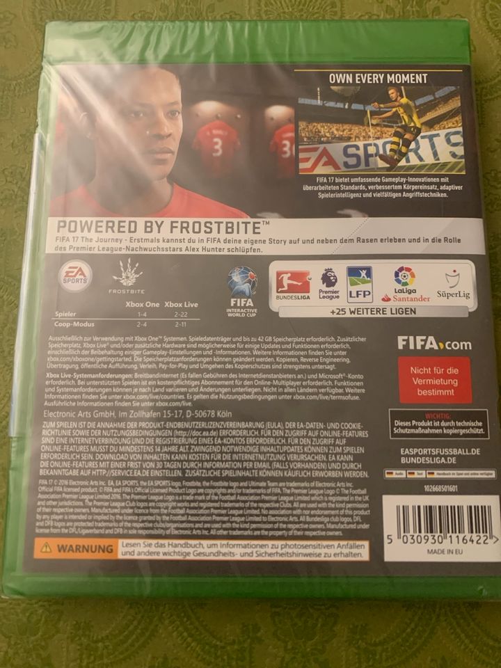 FIFA17 Xbox NEU OVP in Halver