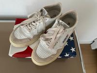 Orig. AUTRY Sneaker Schuhe Medalist weiß taupe Gr. 38 NP180€ OVP München - Trudering-Riem Vorschau