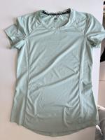 T-Shirt für Sport H&M Training Größe S Berlin - Reinickendorf Vorschau