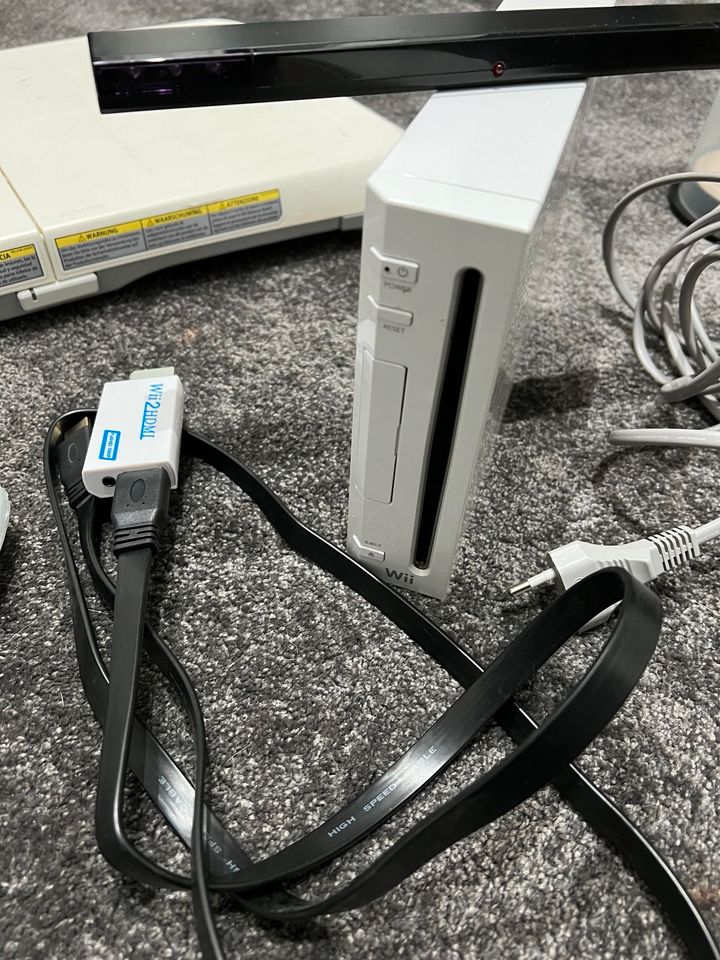 Nintendo Wii Konsole mit HDMi in Minden