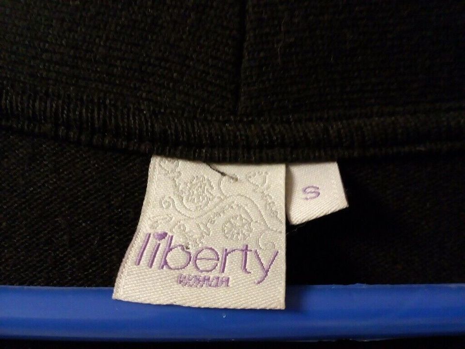 Liberty Strickjacke, Gr. S in Storkow (Mark)