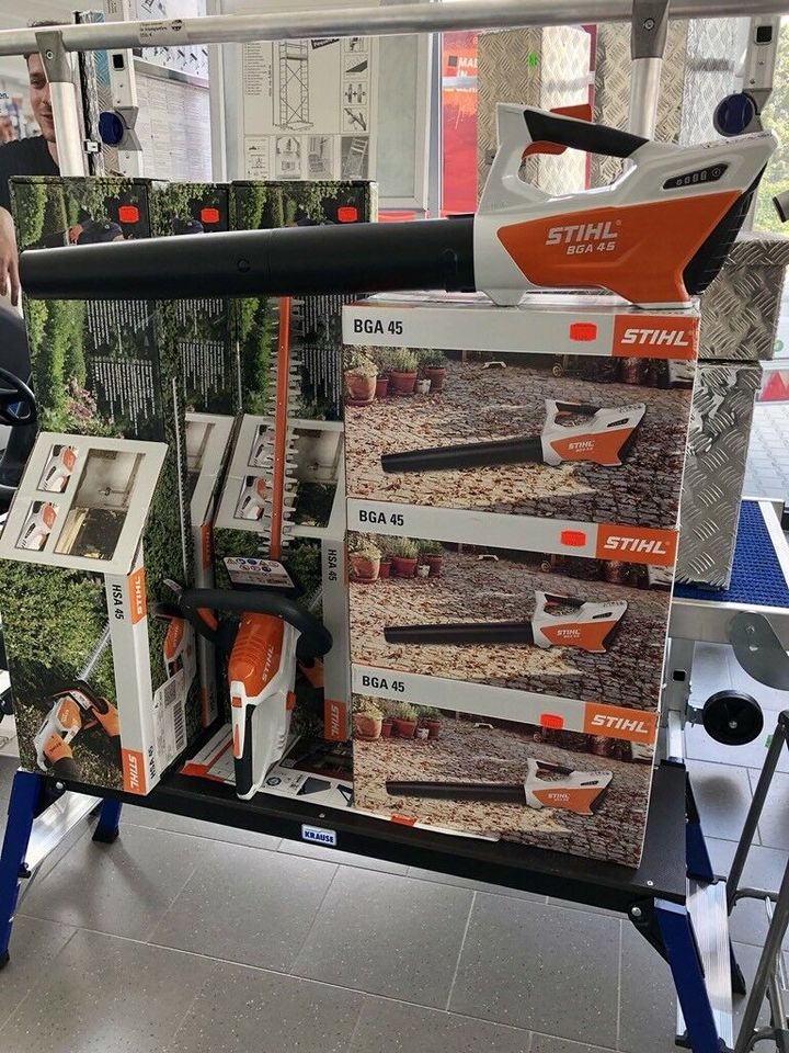 STIHL BGA 45 Akku-Laubbläser   "kostenloser Versand" in Kissing