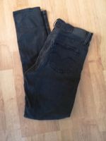 Levi's 311 Shaping skinny jeans schwarz grau 29 32 Sachsen - Lichtentanne Vorschau