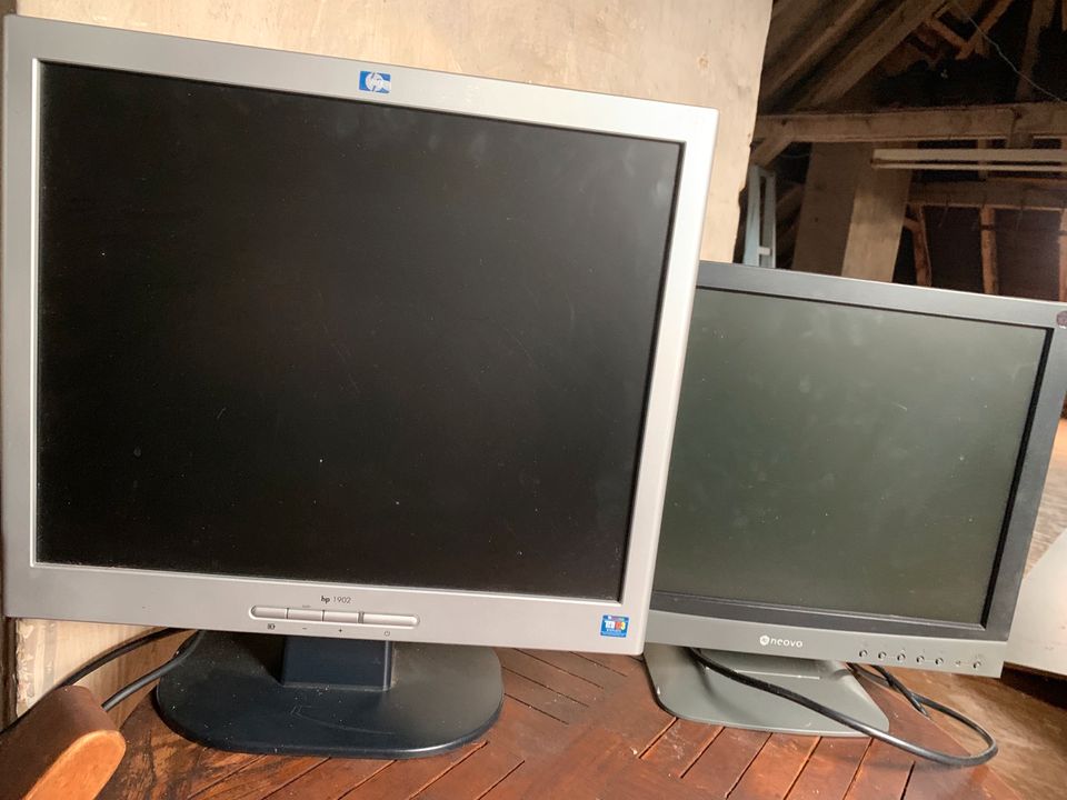 HP Monitor und Novo Monitor in Wuppertal