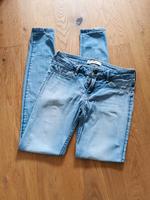 Hollister Jeans Hose 1R W25 L29 A&F 25 Niedersachsen - Cuxhaven Vorschau