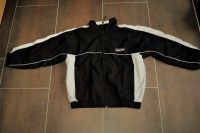 Trainingsjacke Sportjacke Joggingjacke gr 140 TOP-Zustand Nordrhein-Westfalen - Lippstadt Vorschau