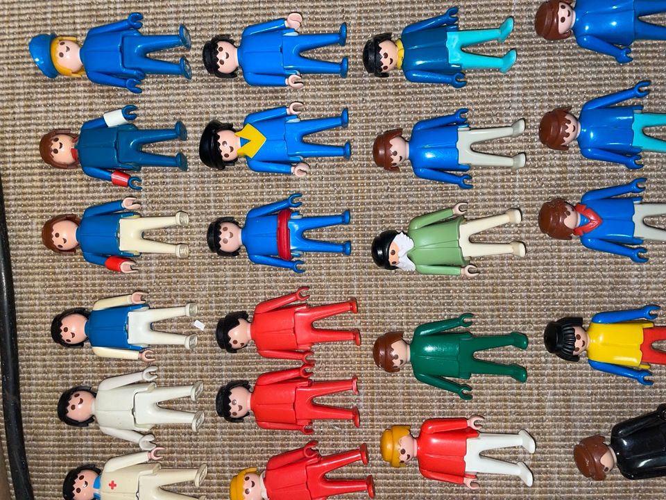 Playmobil Figuren in Rees