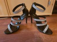 High Heels zu verkaufen Baden-Württemberg - Laupheim Vorschau