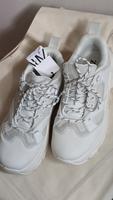 WHITE/PEARL CHUNKY SOLE TRAINERS ZARA SIZE 43 Berlin - Lichtenberg Vorschau