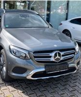 Mercedes GLC X 253 Kühlergrill mit Kamera Nordrhein-Westfalen - Recklinghausen Vorschau