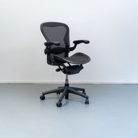 30 Herman Miller Aeron Bürostuhl Größe B Anthrazit Full Options Nordrhein-Westfalen - Kleve Vorschau