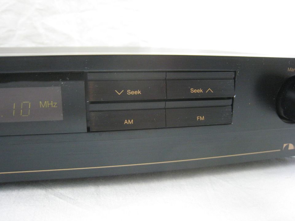 Nakamichi ST-7E High-End FM/AM Stereo Tuner - Schotz NR - ST-7 E in München