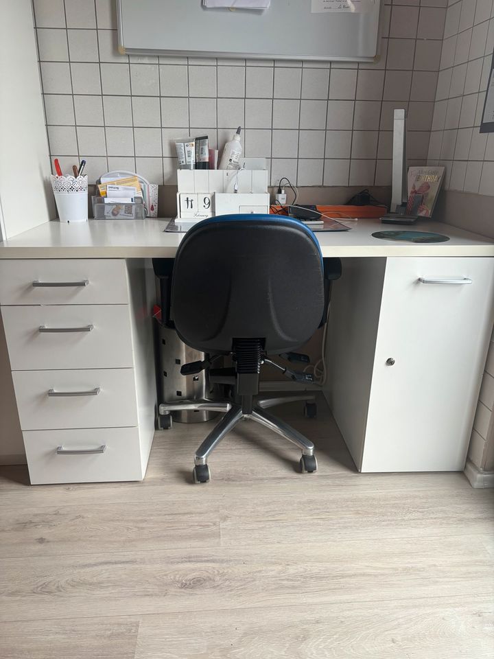 Schreibtisch in Bad Kreuznach