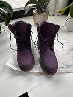 Timberland Boots,  lila, sehr schön, Gr.39, Top Zustand Nordrhein-Westfalen - Kaarst Vorschau