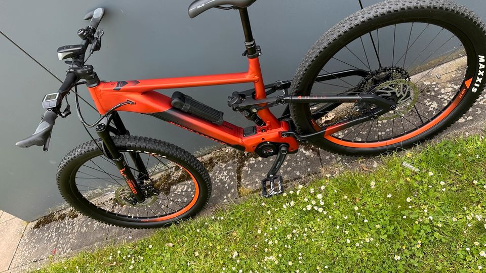 E bike, fully Bergamont, Top Modell, NP: 4799 €, ***Garantie*** in Wetzlar