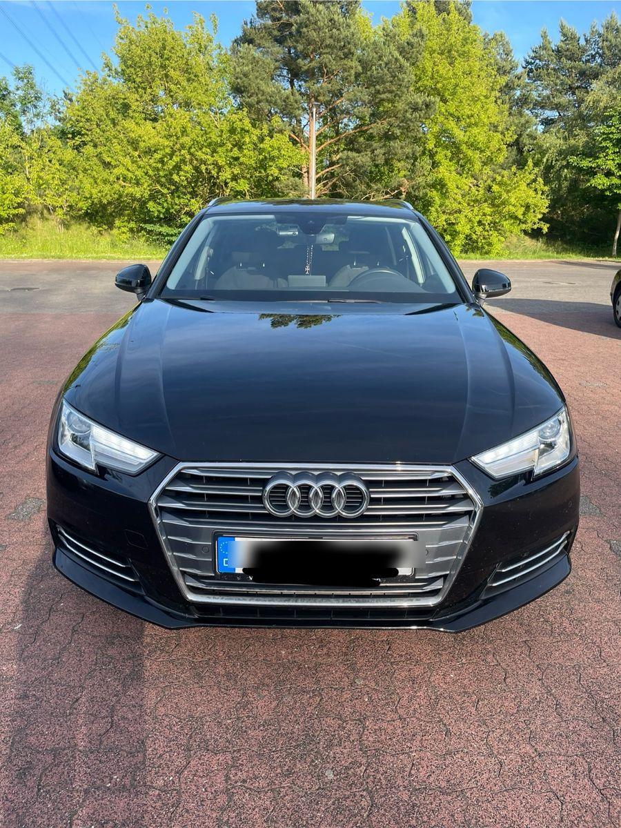 Abbildung des Autos Audi A4 190 PS Scheckhef…