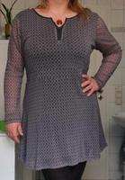 Schönes Kleid Gr 44 46 grau Dresden - Blasewitz Vorschau