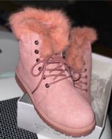Damen Stiefel Stiefellette Rose Boots Schuhe warm  Wildleder 39 Baden-Württemberg - Stutensee Vorschau
