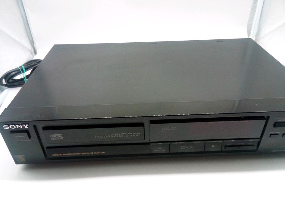 Sony Compact Disc Player CDP-270 gut erhalten Baujahr 1988 in Osnabrück