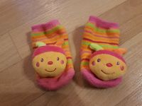 Babysocken Klappersocken für Mädchen Größe 50/56 Sachsen-Anhalt - Halle Vorschau