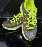 Nike Dual Fusion Damen Sneaker Gr. 37,5 Nordrhein-Westfalen - Geilenkirchen Vorschau