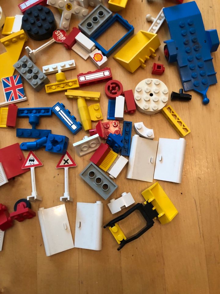 Lego Legoland System Sammlung 1 Sonderteile  70er Jahre in Syke
