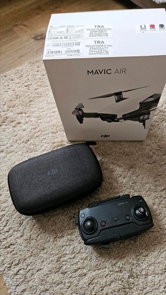 DJI Mavic Air Drohne inkl. 2 Akkus in Bochum