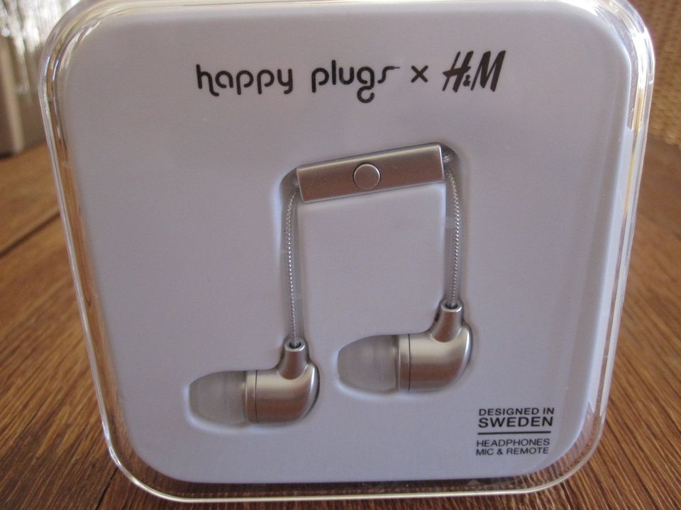 Earbuds Happy plugs x H&M wired earphones  *Neu* in Trittau