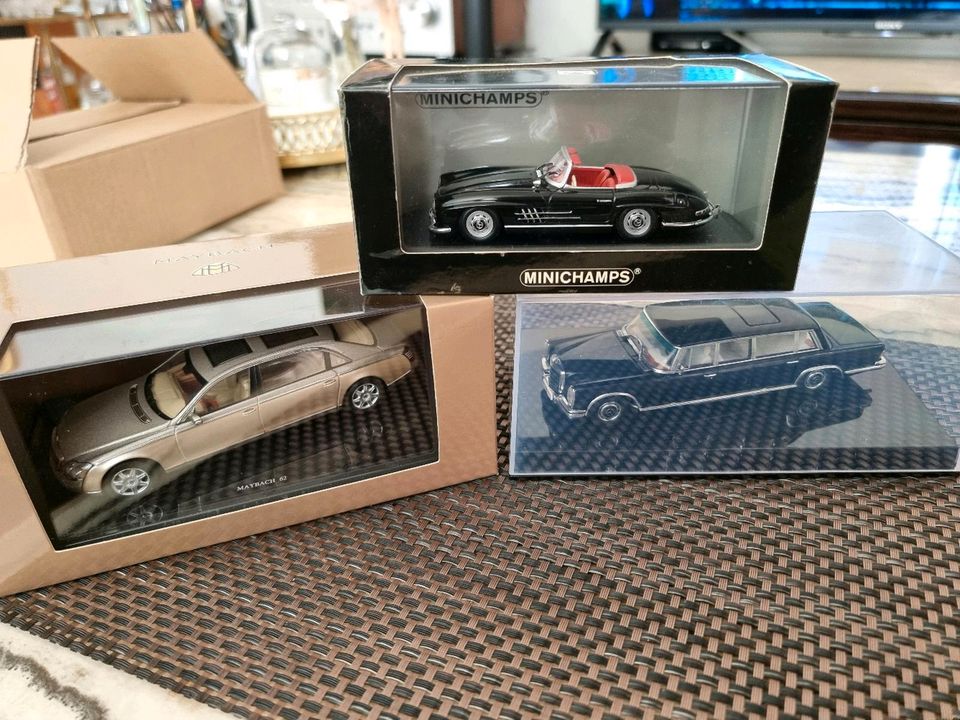 Modellauto 1:43 Mercedes-Benz 600 W100 Pullman AutoArt in Lage