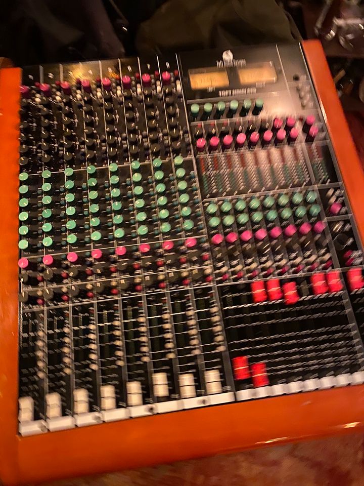 Toft Atb 08 analog mixer in Berlin