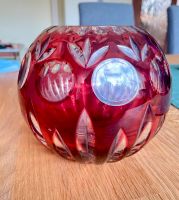 Schwere hochwertige runde Kristall-Vase, rot Berlin - Treptow Vorschau