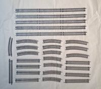 Roco N  27 Teile Gleise gerade 22202 22203 Bogen 22233 Sachsen-Anhalt - Magdeburg Vorschau