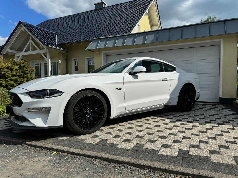 Ford Mustang 5.0 Ti-VCT V8 GT EU MagneRide in Dernbach