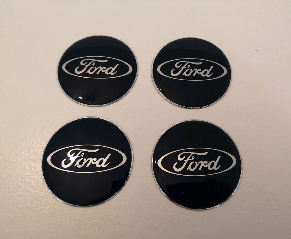 4 Ford Logos ca. 7,8cm in Euskirchen