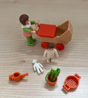 Playmobil Mädchen mit Kinderwagen, Puppe und Spielzeug Berlin - Wilmersdorf Vorschau
