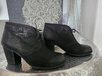 Vagabond schwarze Schnürpumps, Gr. 39 Bochum - Bochum-Mitte Vorschau