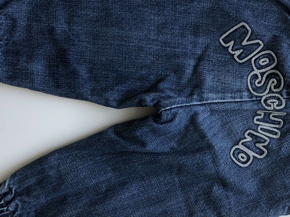 Designer Baby Hose von Moschino - gefütterte Jeans Gr. 74/80 in Goslar