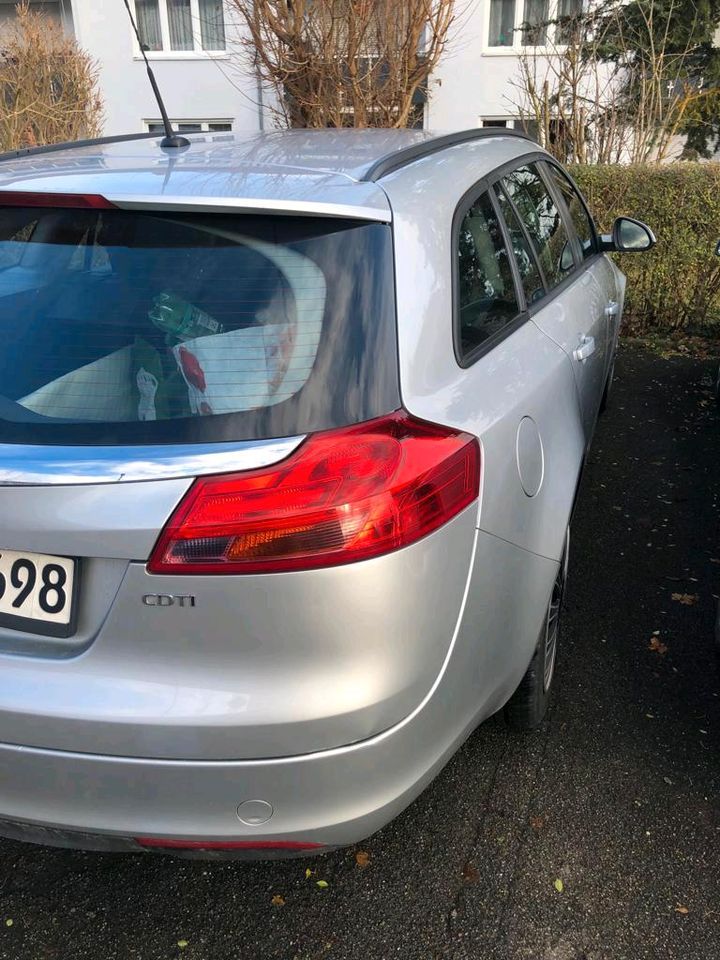 Opel insignia neu TÜV‼️ in Ehingen (Donau)