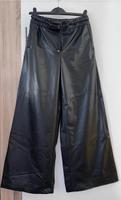 Zara weite Hose Kunstleder Gr. S Nordrhein-Westfalen - Ratingen Vorschau