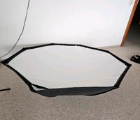 Octagon Softbox 140 cm mit Wabenvorsatz und Bowens Bajonett Niedersachsen - Visselhövede Vorschau