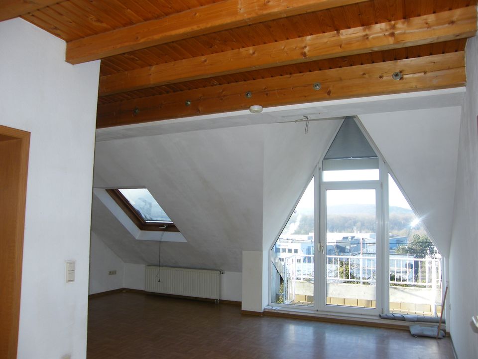 3 ZKB; Dachgeschoss; Balkon in Bübingen in Saarbrücken