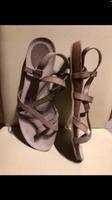 Damen Leder Sandalen 40gr ( fällt etwas klei. wie 39 gr. Aus) Niedersachsen - Rodenberg Vorschau