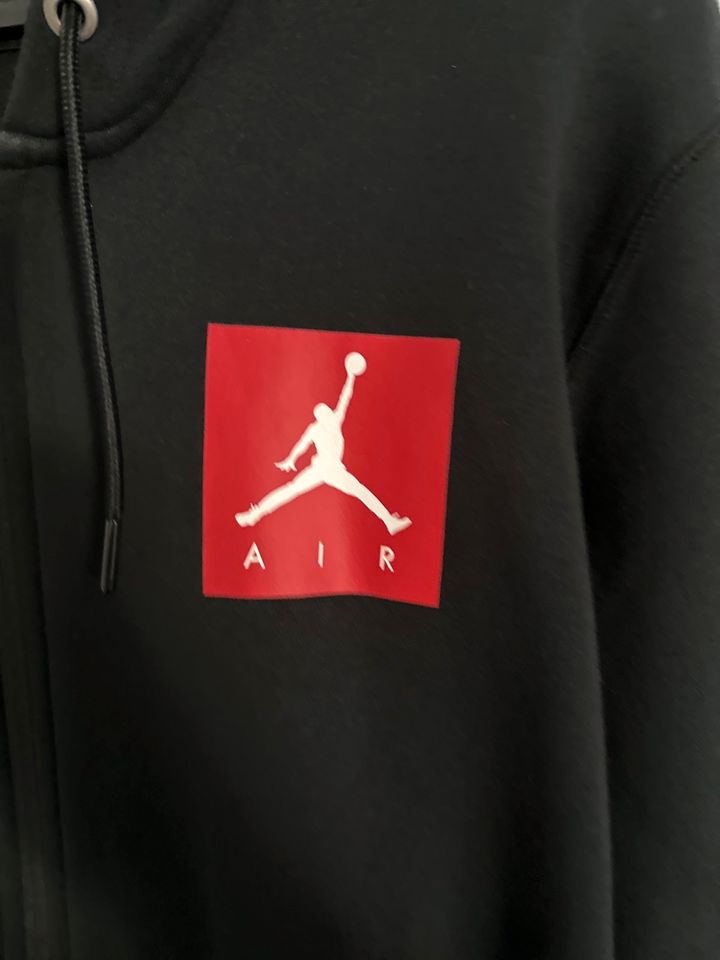 Nike Air Jordan Hoodie mit Reißverschluss Größe XL in Lengerich