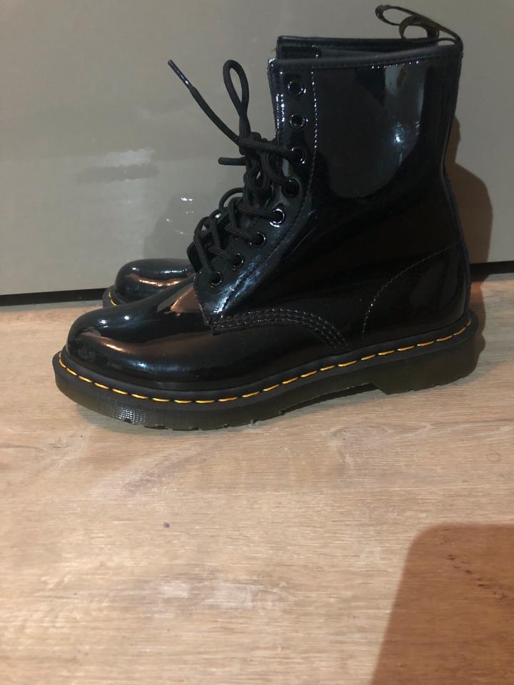 Original Dr. Martens 1460 Damen Stiefelette Boots Gr.40 NEU in Lochhausen