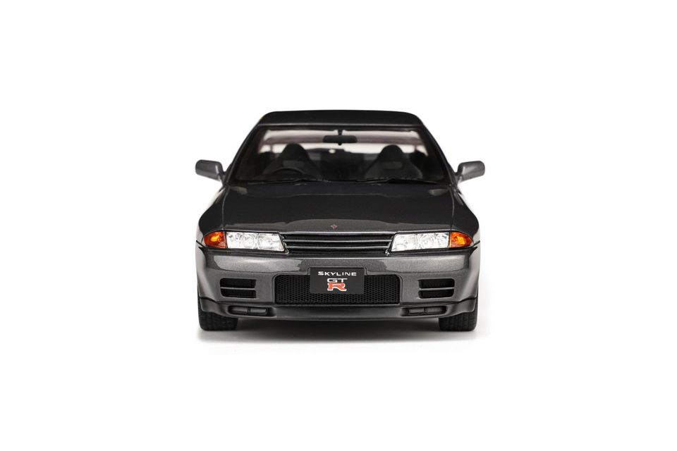 Nissan Skyline GT-R R32  • NEU • Otto OT411 • 1:18 in Oberkirch