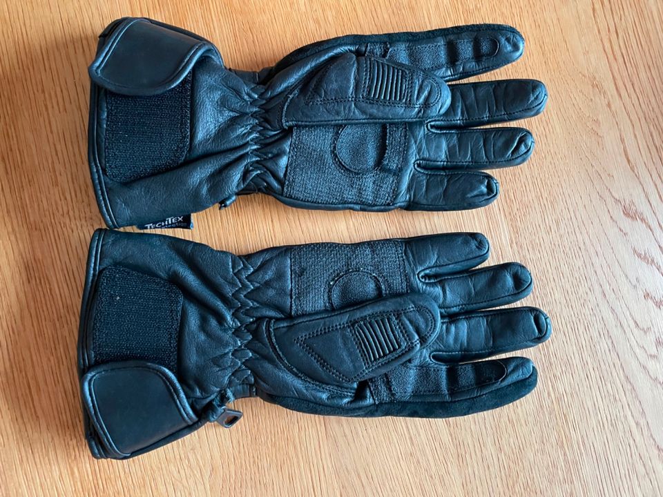 Motorrad-Handschuhe - Größe 8 in Beckingen