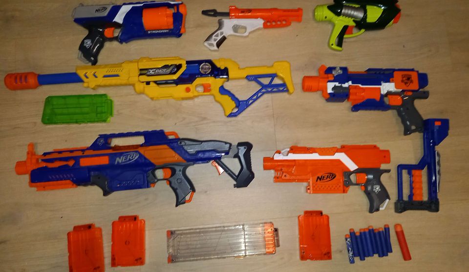 Nerf Blaster Sammlung, Konvulut l Nur Abholung in Eutin