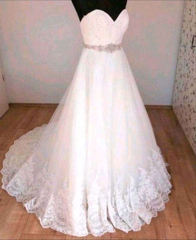 Hochzeitskleid/Brautkleid von Demetrios in Weißenburg in Bayern