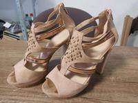 Catwalk Pumps, High Heels für Damen/Mädchen, Gr 36 Rosè Nordrhein-Westfalen - Lübbecke  Vorschau