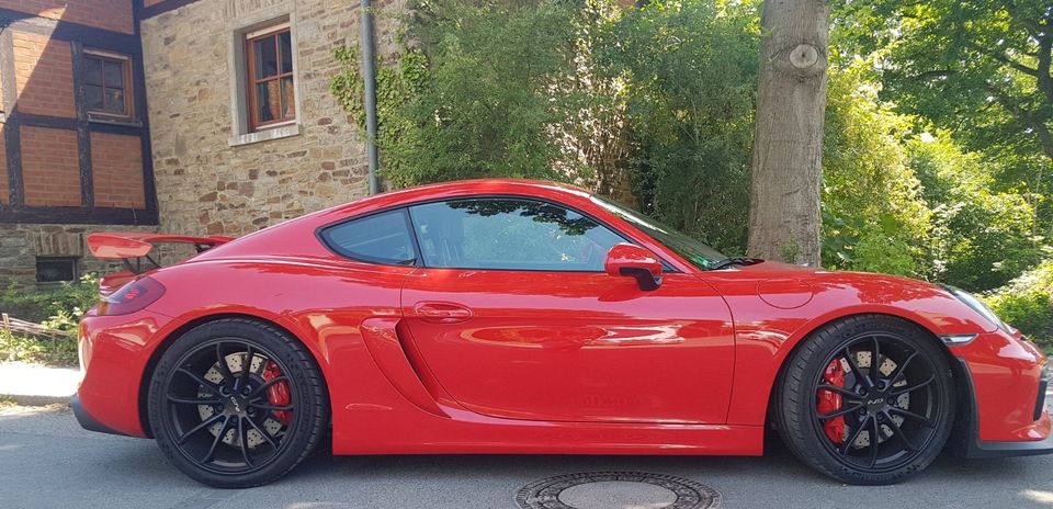 Porsche GT4 Clubsport mit Sportchronopaket in Essen